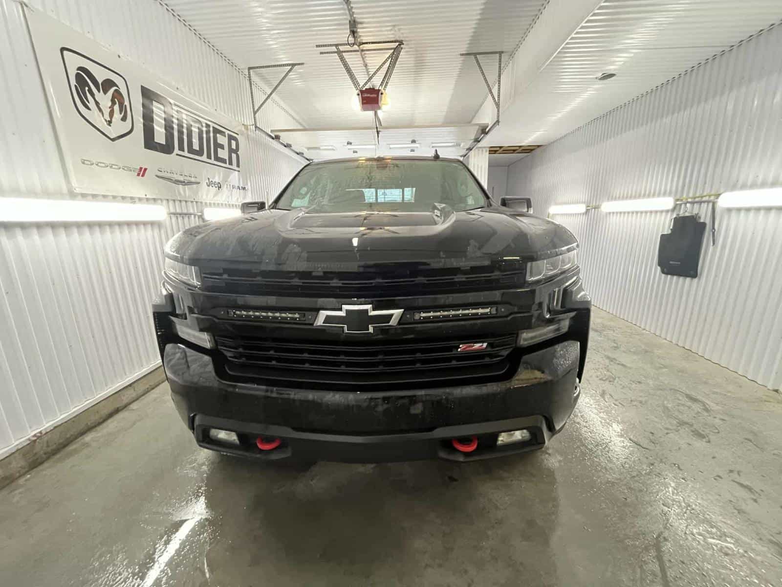 2021 Chevrolet Silverado LT Trail Boss - Image 3