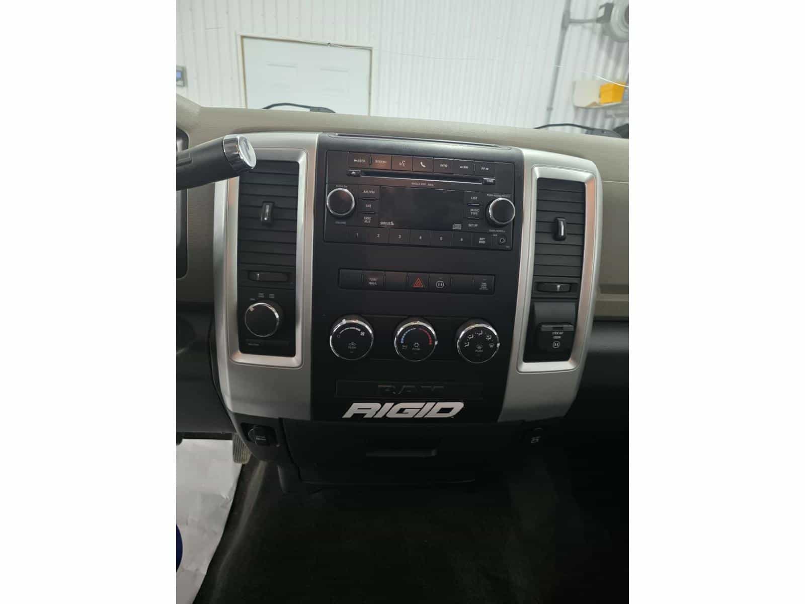 2010 Dodge Ram 2500 SLT - Image 9