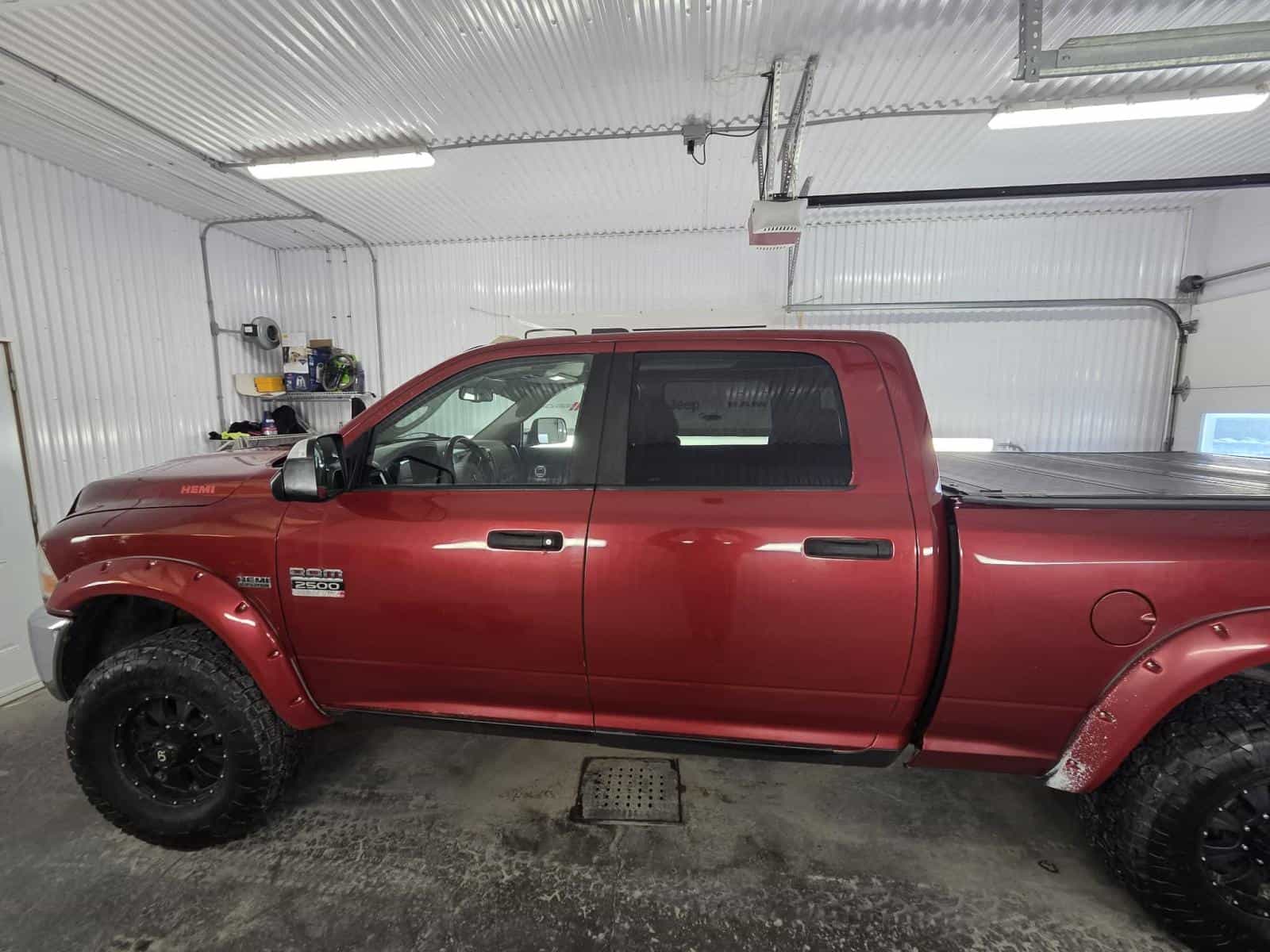 2010 Dodge Ram 2500 SLT - Image 6