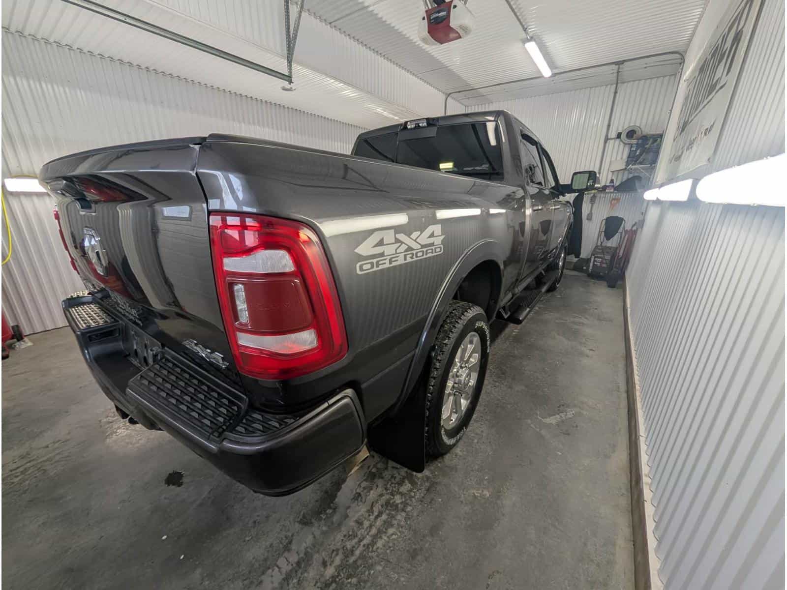 2022 RAM 2500 Big Horn - Image 5