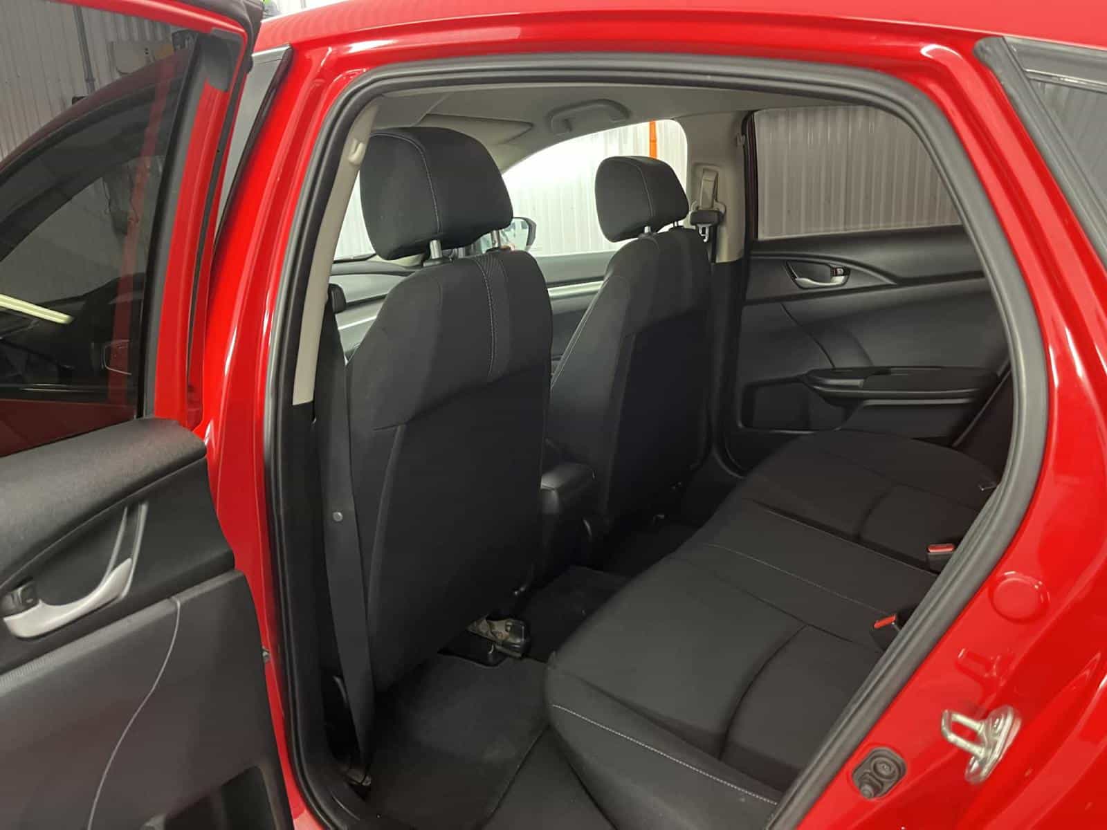 2019 Honda Civic LX - Image 10