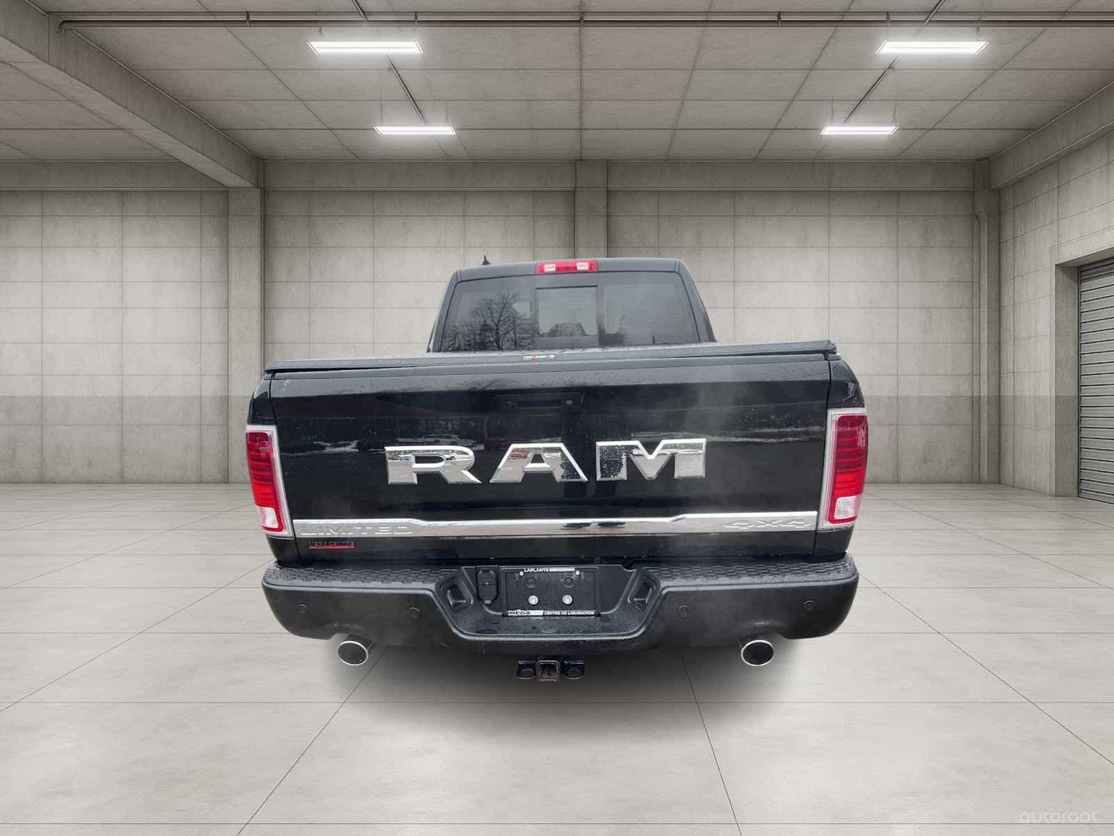 2018 RAM 1500 Longhorn Limited - Image 8